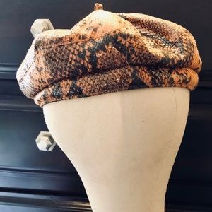 Snake Print Beret Hat ✨💫